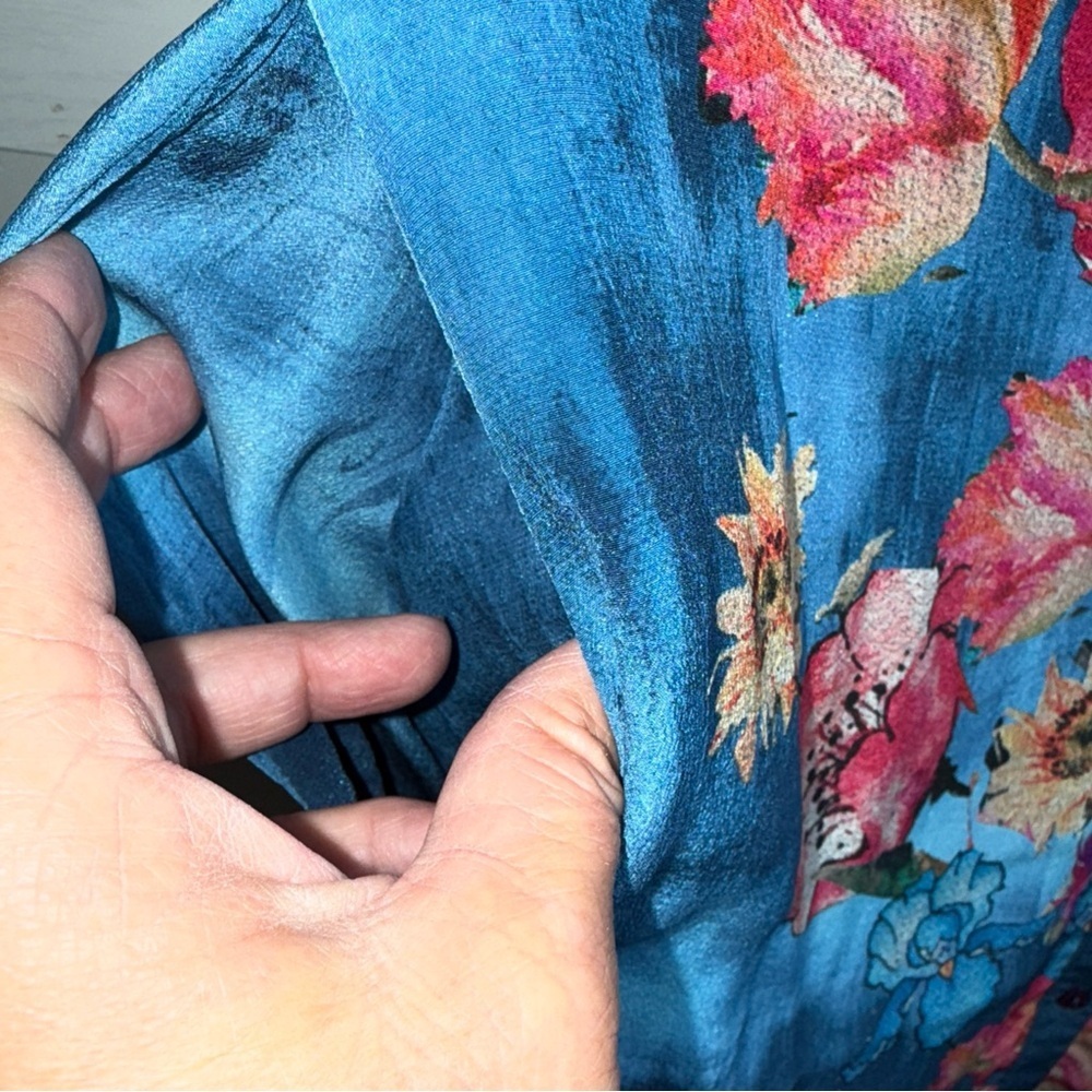 Tolani Blue Floral Silk Button Down Shirt with Mandarin Collar - Picture 6 of 9